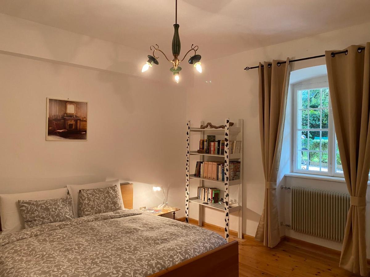 Cozy Apartment In A Historic Villa Merano Exterior foto